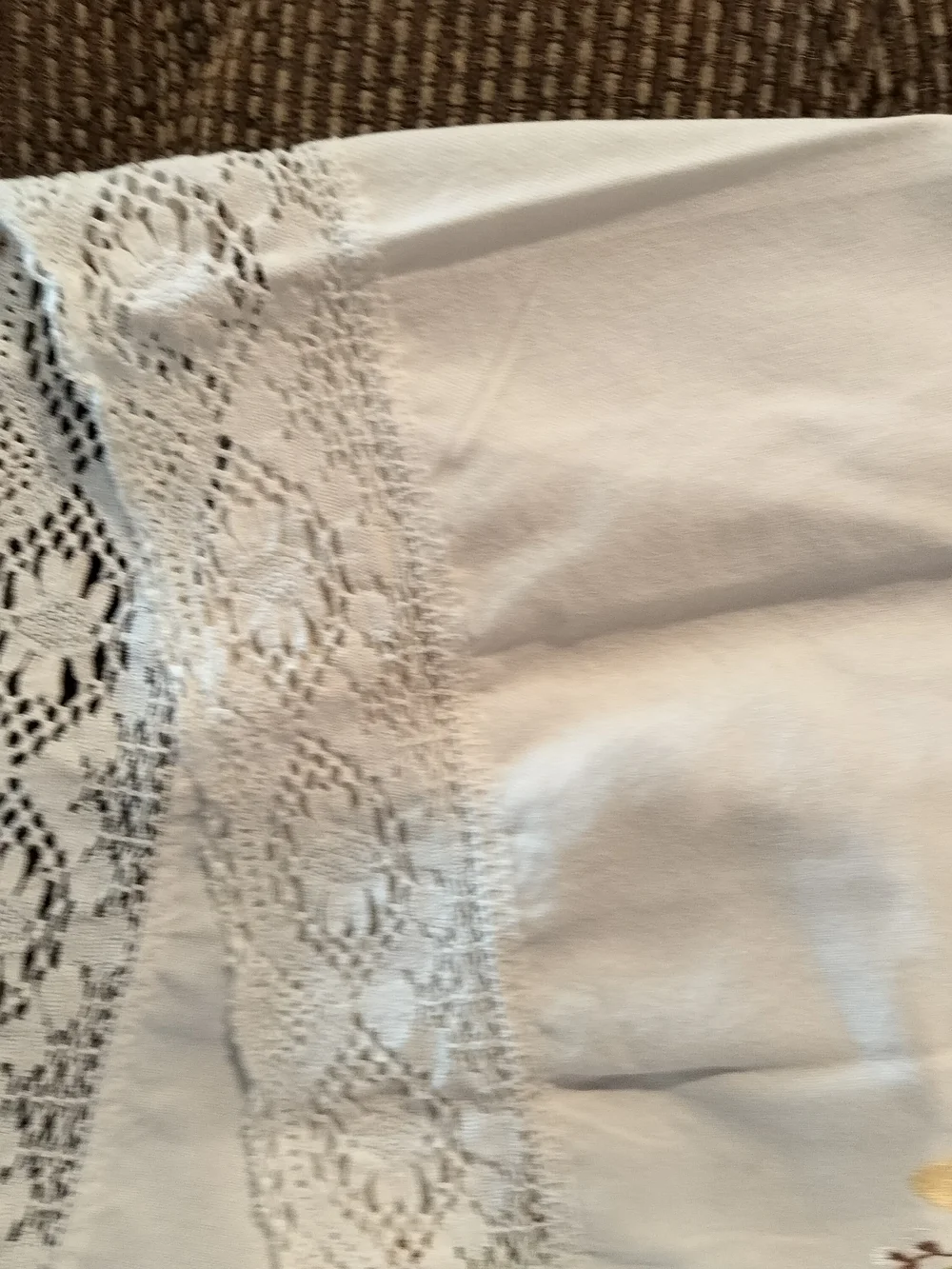 Vintage Hand-Embroidered White Lace Table Runner/Doily-Yellow Duckling Motif